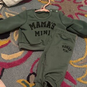 Mama's Mini Green Outfit